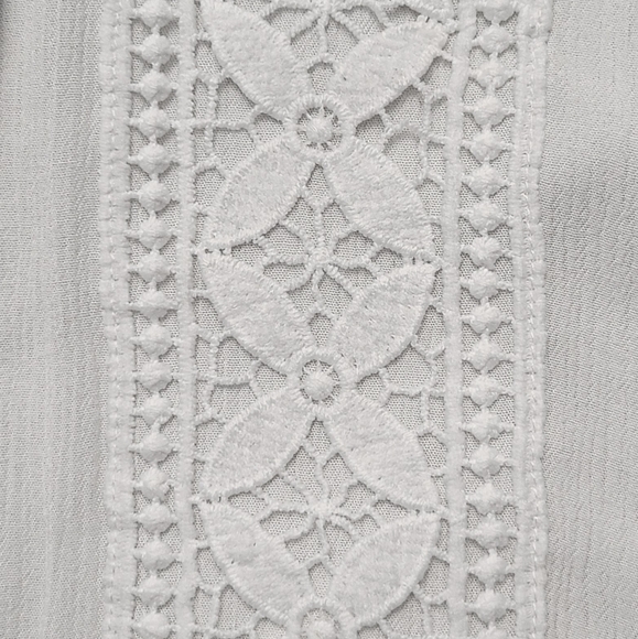 Flowy, White, Bohemian Top - Picture 3 of 3